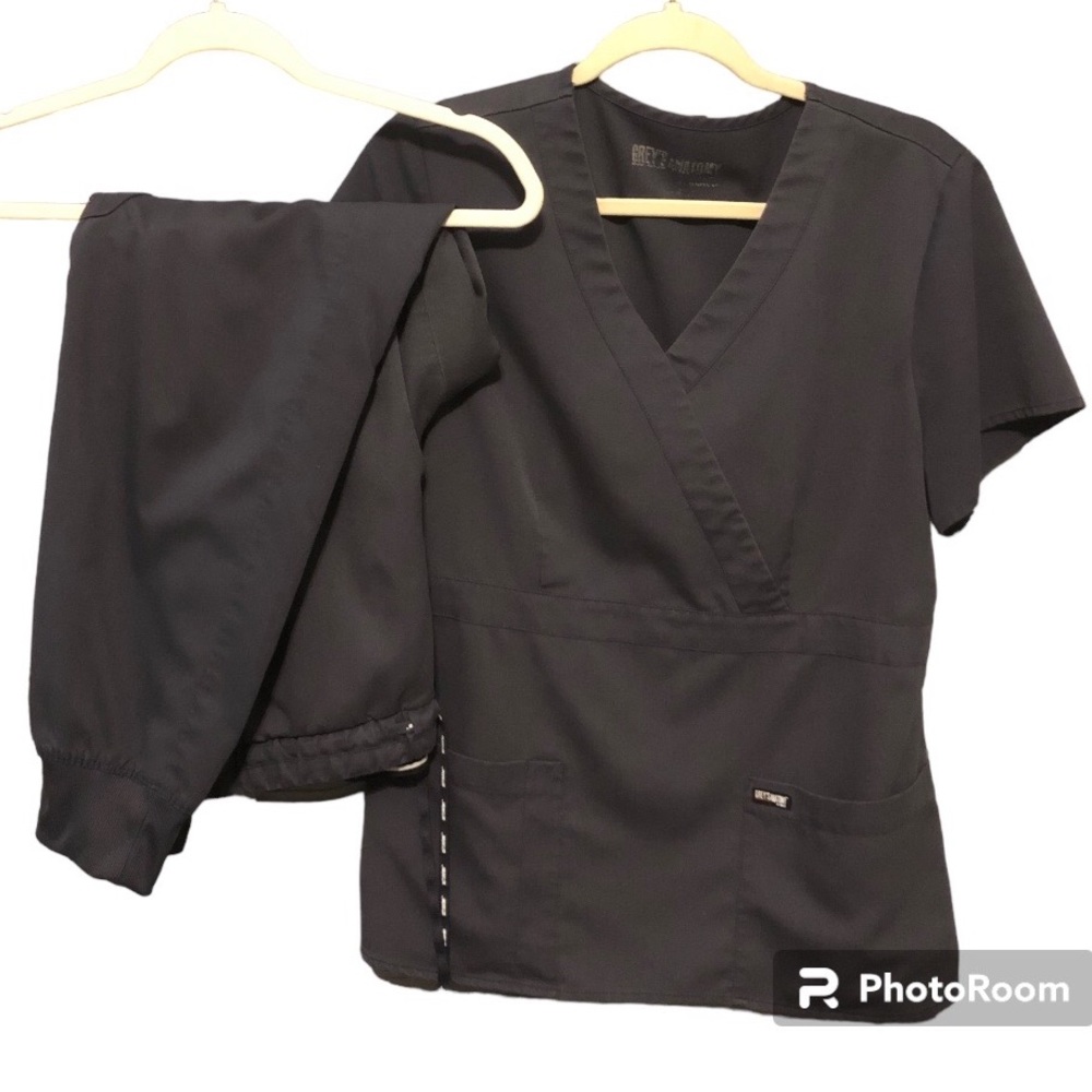 Grey's Anatomy Scrub set Dark Grey Size Large